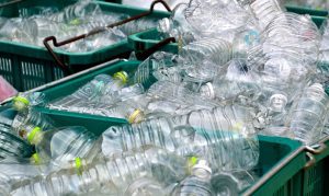 廃プラスチック類の流れ(製造~排出~処理・リサイクル)について解説
