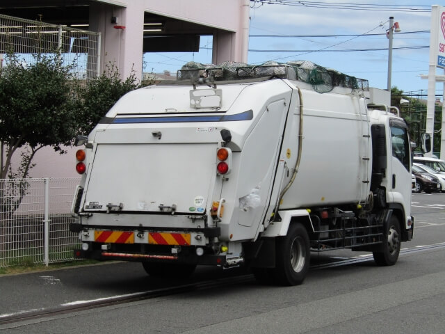 パッカー車
