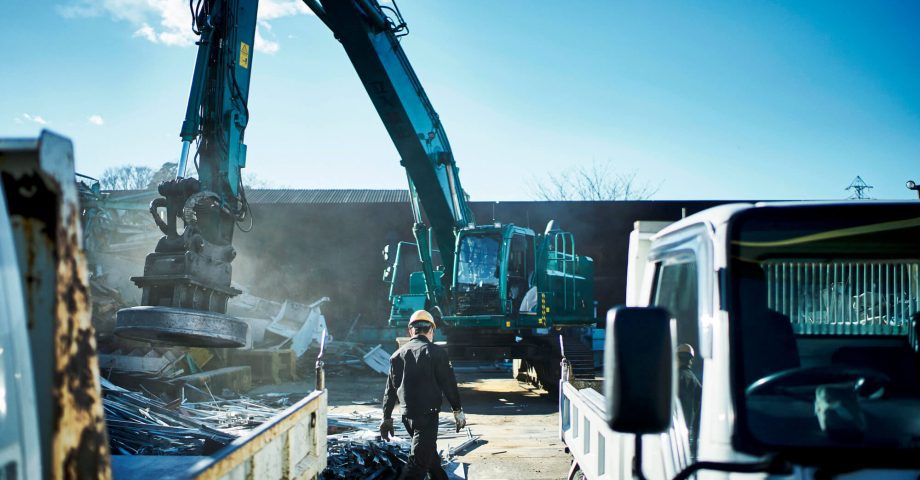 産業廃棄物の金属くずとは?有価物として売却可能?処分方法やも解説