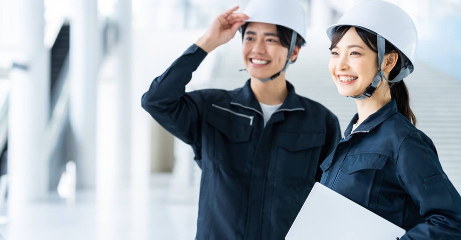 行政報告って?産業廃棄物処理業の実績報告や多量排出事業者による報告について解説