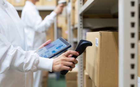トレーサビリティシステムとは？種類や取り入れるメリット、課題などを解説！